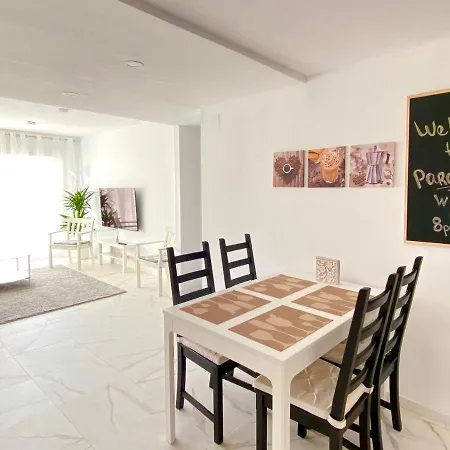 Apartamento Fresh And Modern Delux In 1 Min From The Beach! Fuengirola