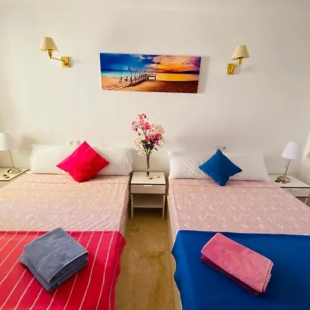 Fresh And Modern Delux In 1 Min From The Beach! Apartamento